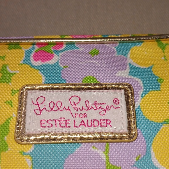 Lilly Pulitzer for Estee Lauder cosmetic pouch NWOT - Picture 3 of 5